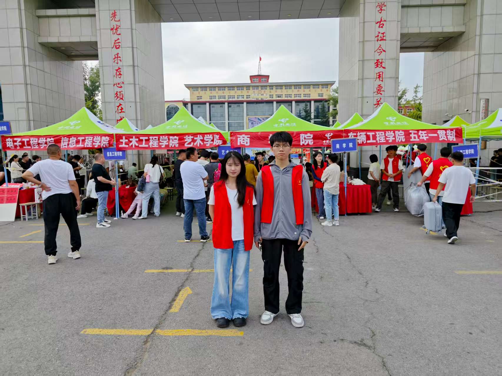 bc75d05e00c53af2ef534be2614daec.jpg